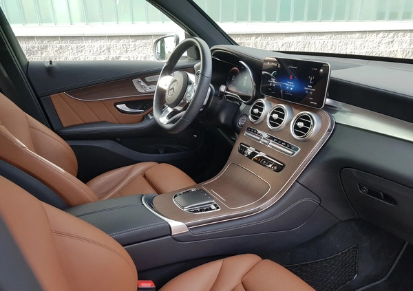 Mercedes-Benz GLC cena 188888 przebieg: 53400, rok produkcji 2019 z Biała Podlaska małe 704